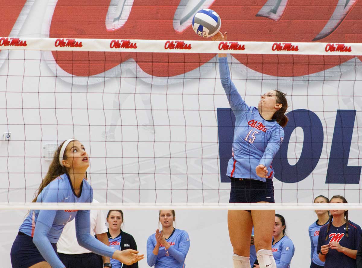 Rebels beat Bulldogs in 5, jump to No. 3 in SEC