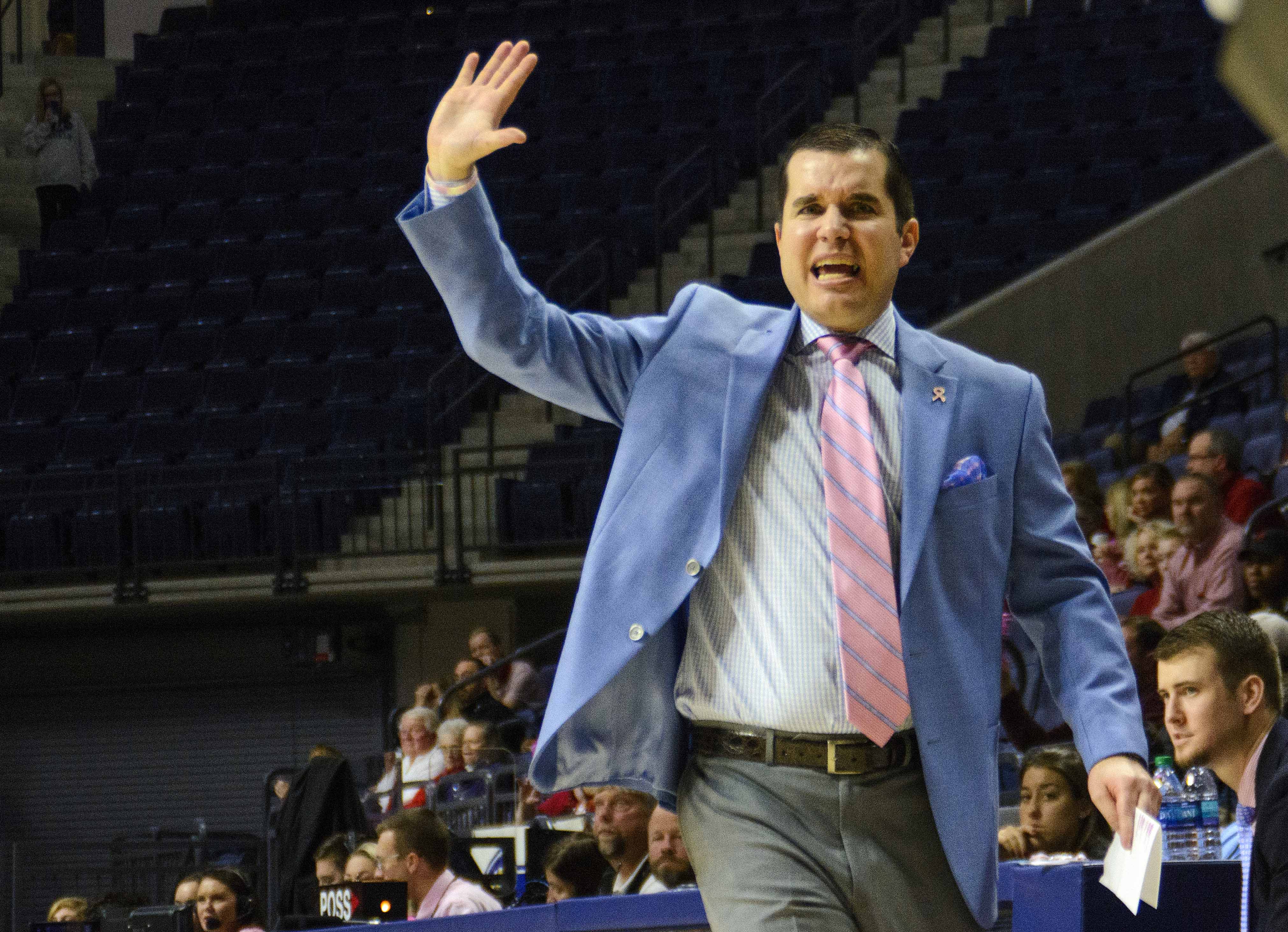 Women’s basketball head coach Matt Insell resigns after 5 seasons, releases letter about time at Ole Miss