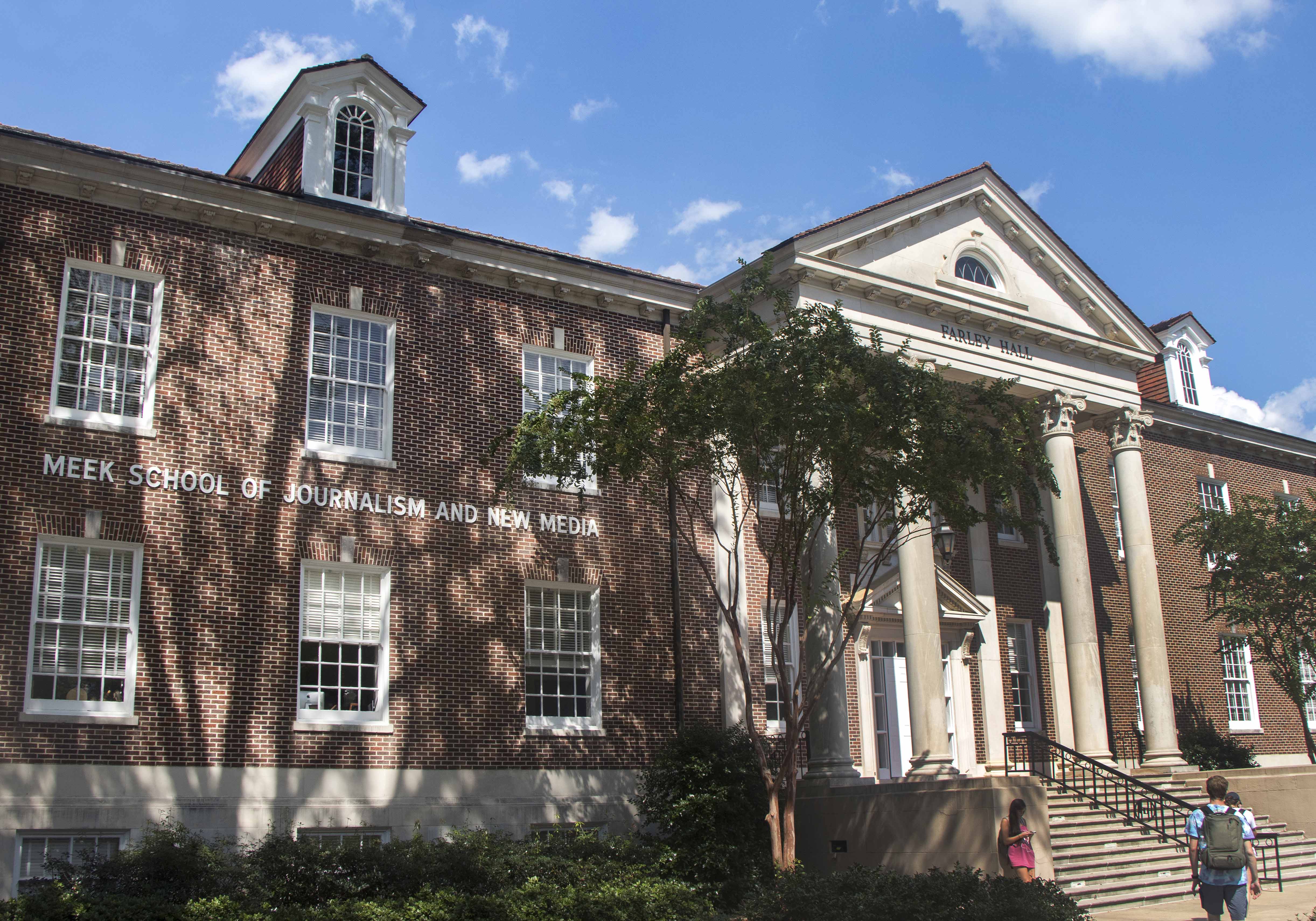 Meek School faculty, university administration set stage for journalism school’s name change