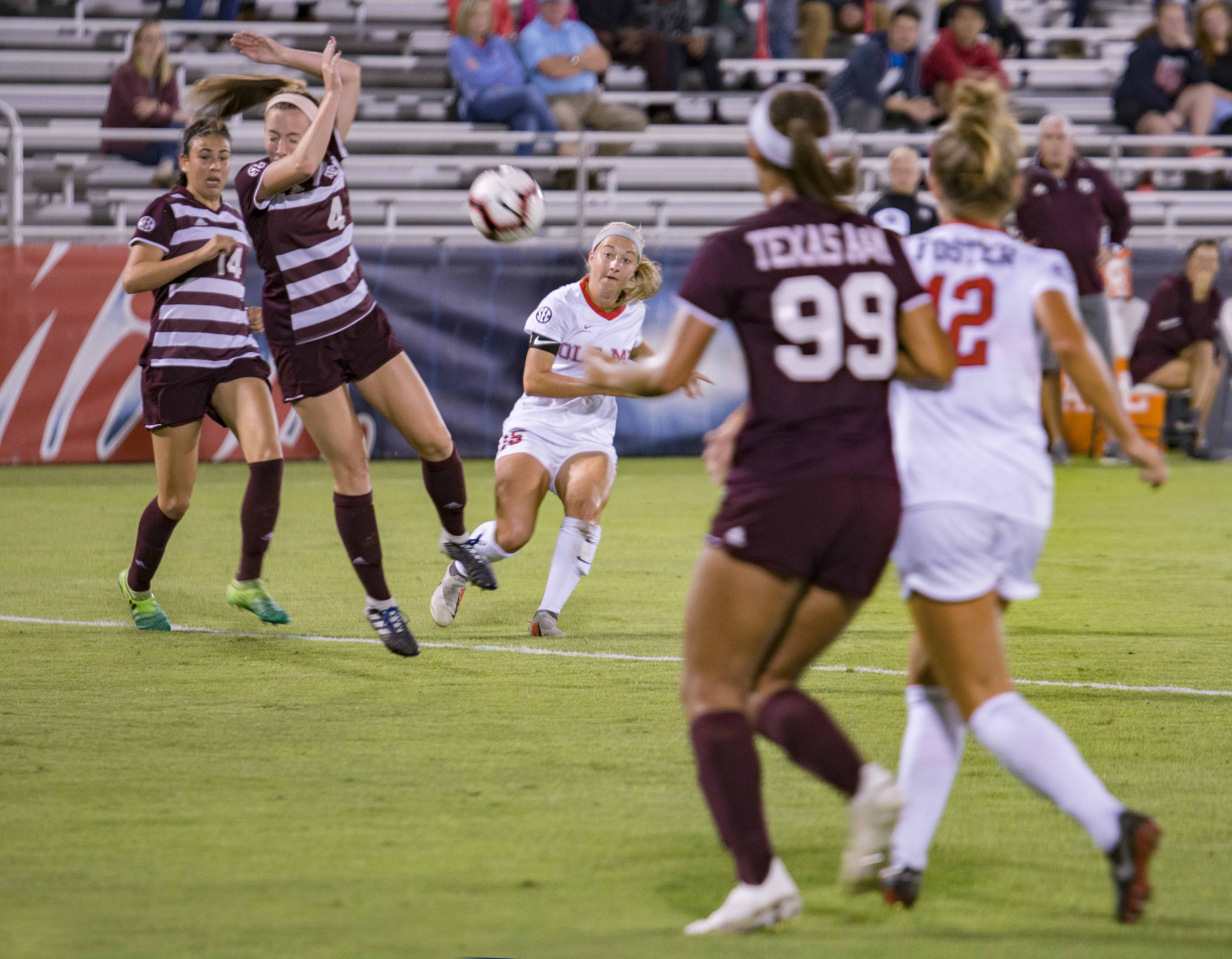 Ole Miss falls to Arkansas in SEC Tournament quarterfinals