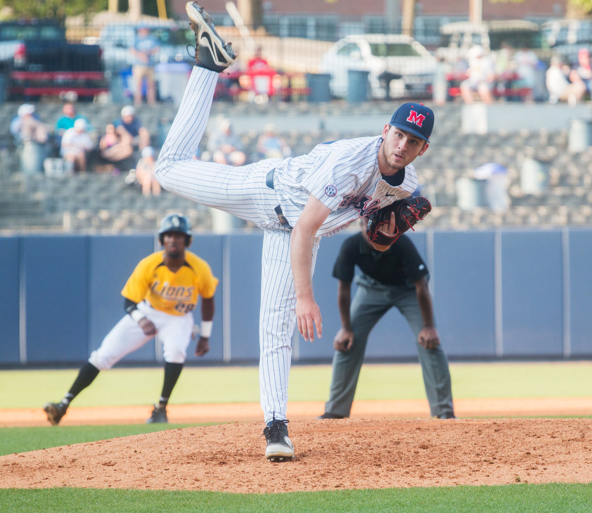 Bianco uncertain of weekend rotation as spring practice begins