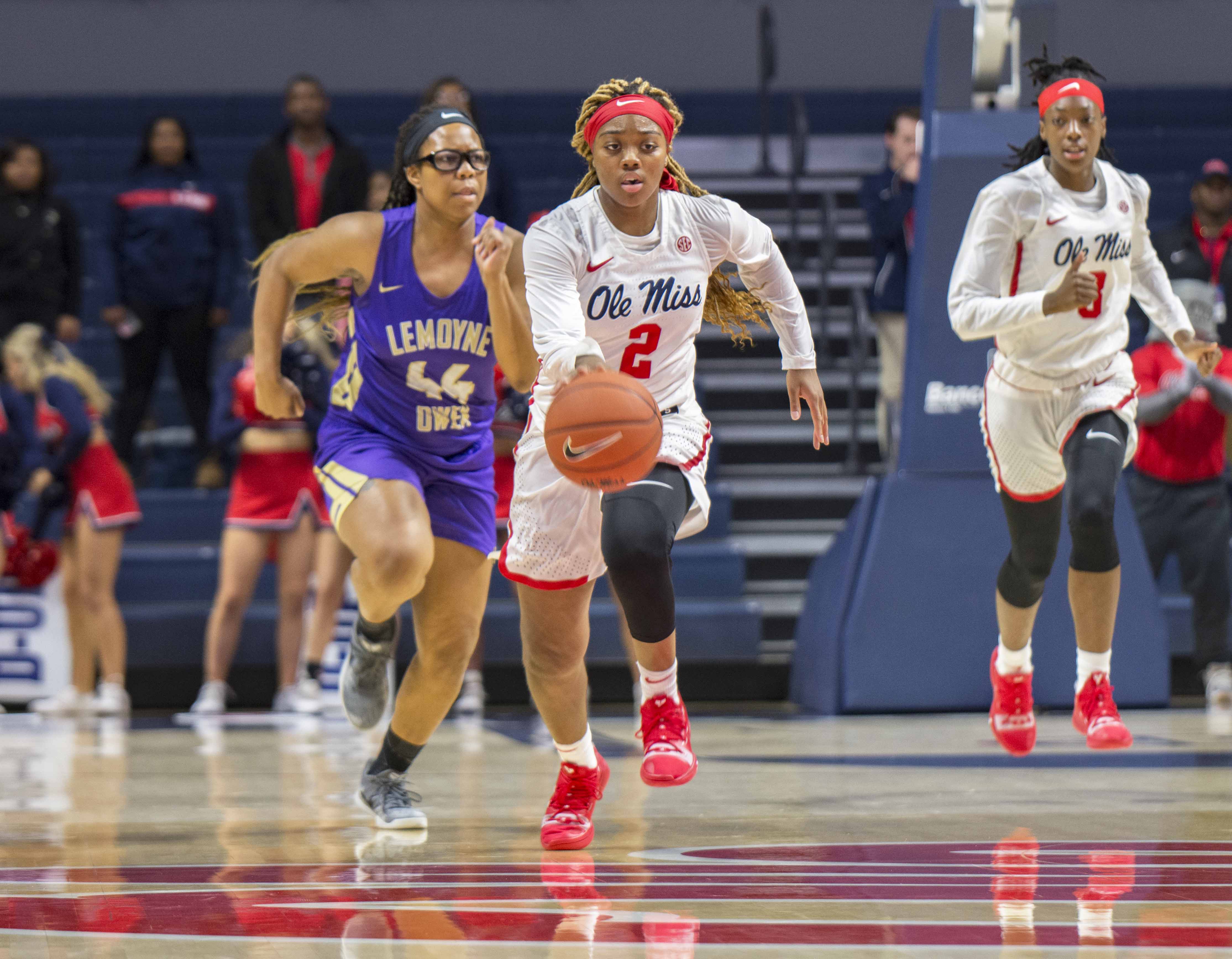 Women’s hoops returns to the Pavilion for conference matchup against Auburn