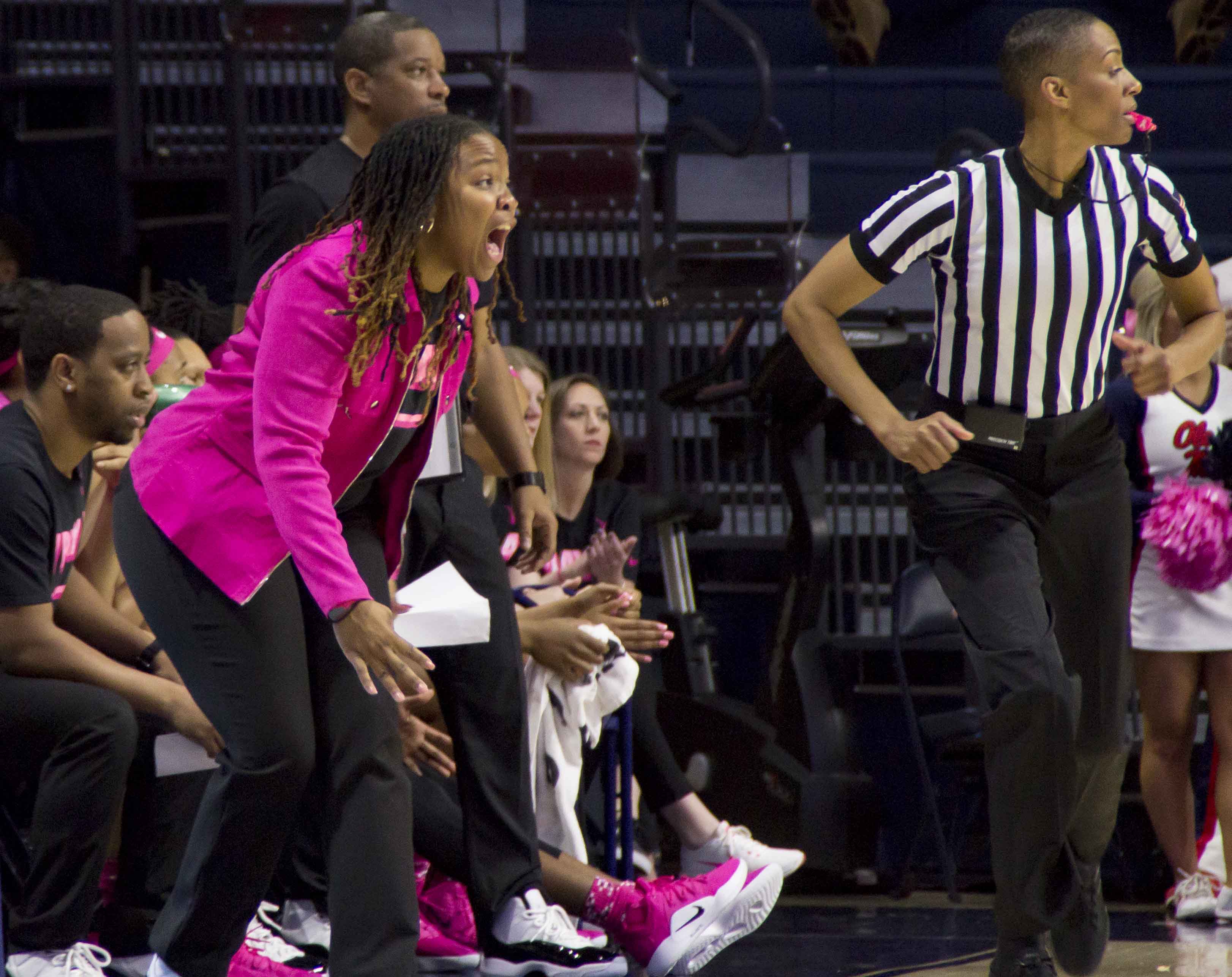 Rebels look to stun No. 6 Bulldogs in Pavilion