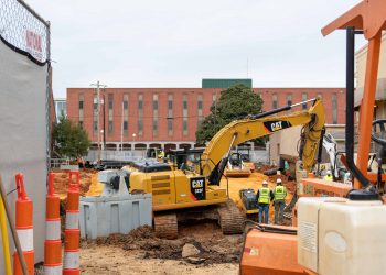 Square businesses show support for East Jackson Ave. streetscape project