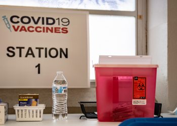 Students admit mixed feelings about vaccine eligibility