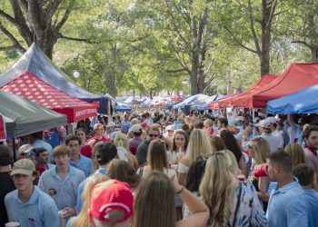Play-By-Play: An ultimate guide to the Ole Miss Football experience