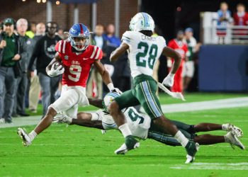 Rebels remain undefeated in 61-21 win over Tulane