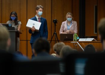 ASB Senate passes resolution on Square transportation hub