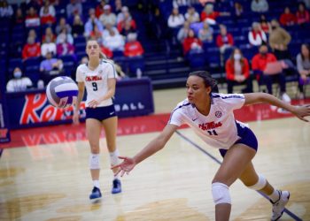 Ole Miss Volleyball sweeps South Carolina for the first time since 2017