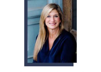 Mayor Robyn Tannehill speaks on current ongoing issues in Oxford in ASB Town Hall meeting