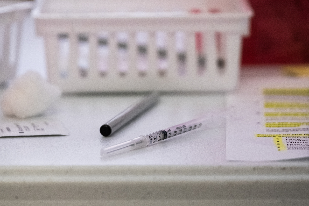 University hosts employee vaccine mandate Q&A info sessions - Vimarsana News