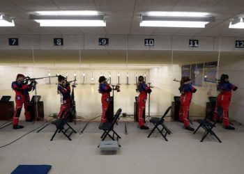 Rifle team has record-breaking weekend in West Point