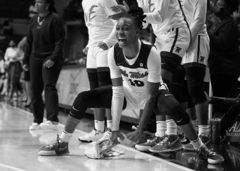 No. 25 Ole Miss bounces back with 61-45 road win over Missouri