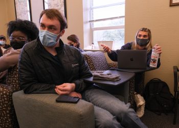 UM is now the only school in SEC West to continue to require masks in classrooms