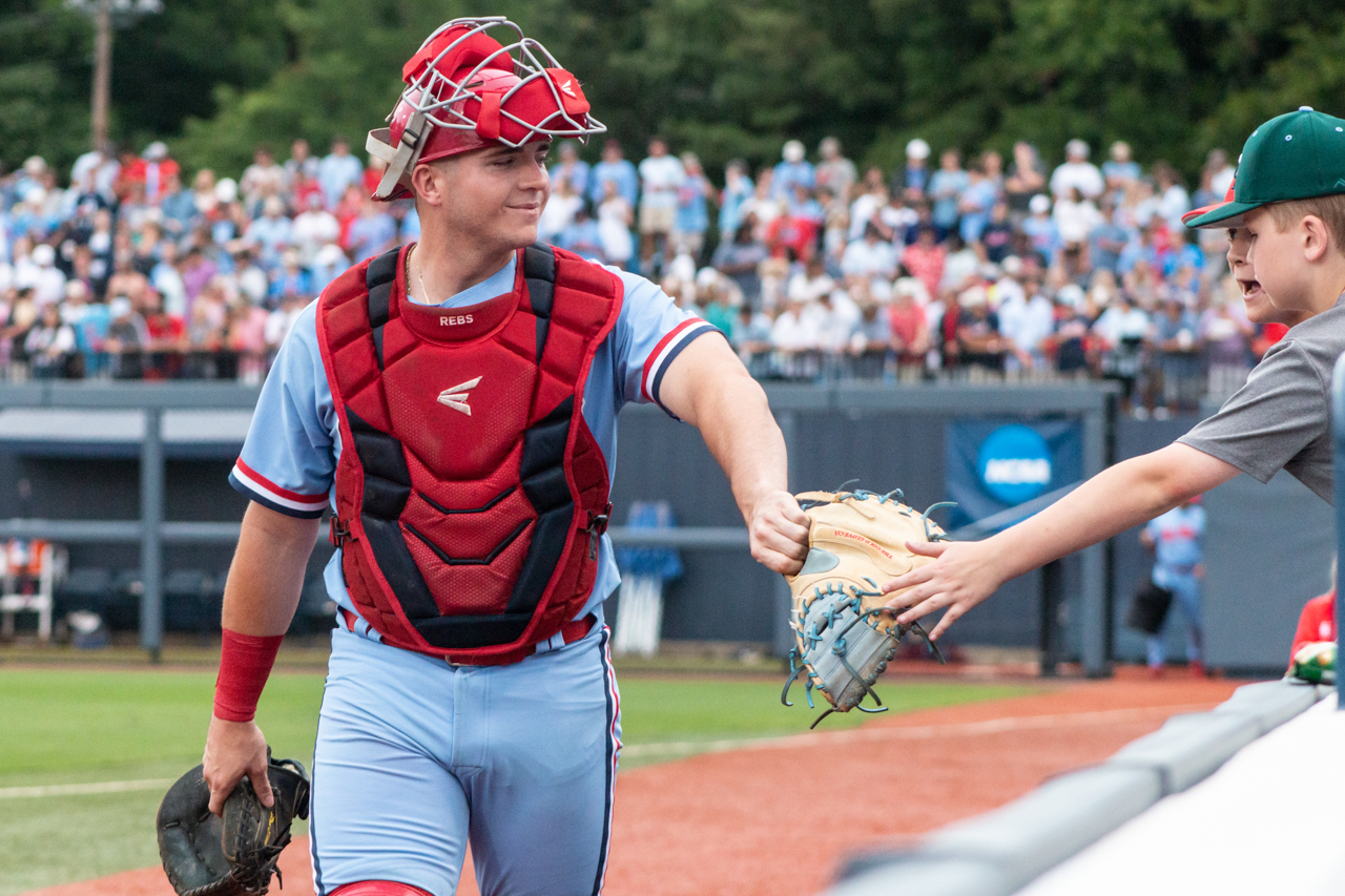 Ole Miss' Hayden Leatherwood leaves with injury vs. LSU baseball