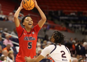 Ole Miss tops Auburn 72-52
