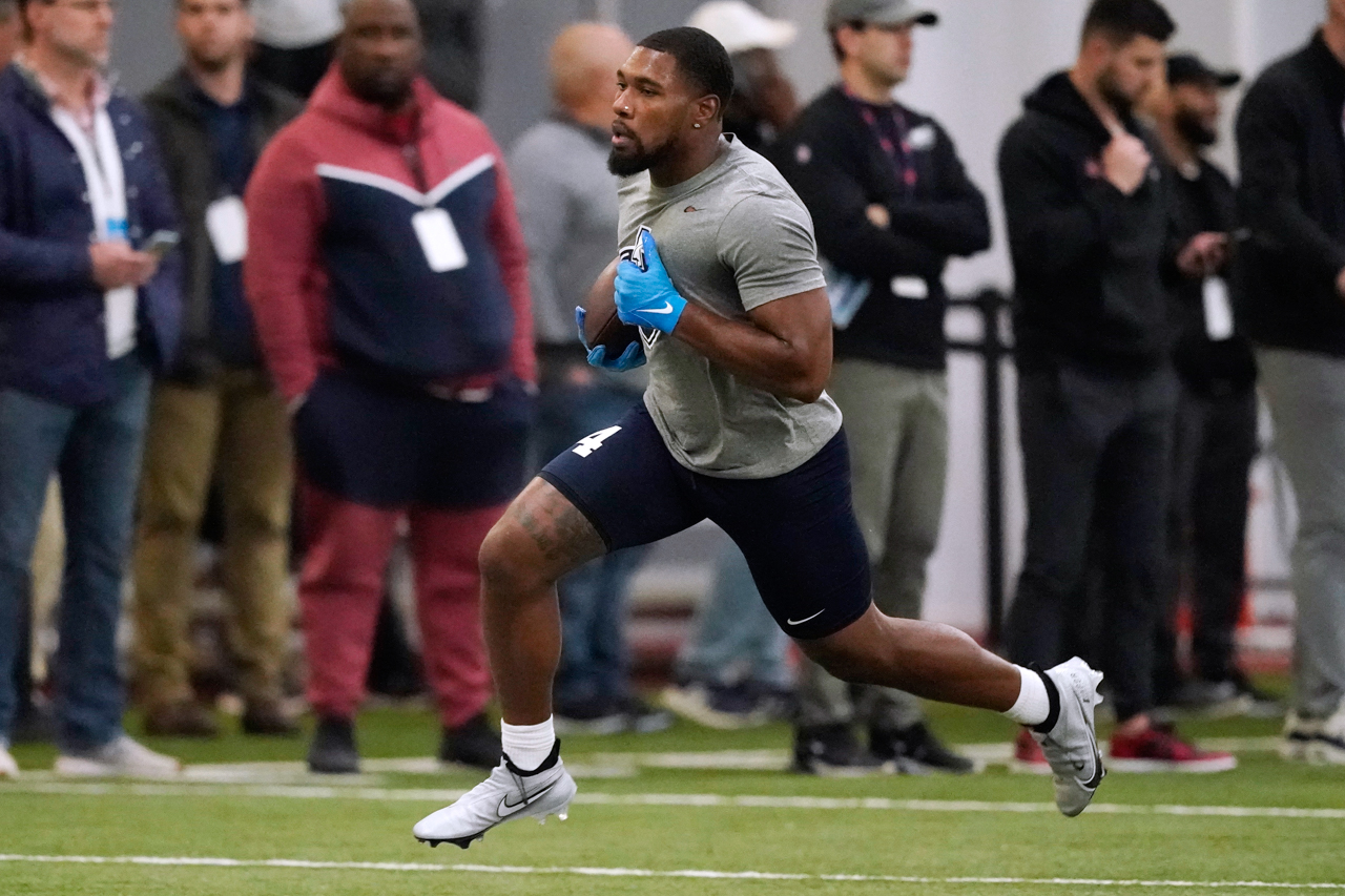 Ole Miss RB Snoop Conner declares for 2022 NFL Draft