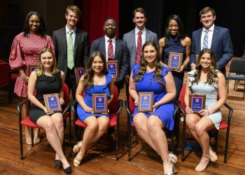 10 inducted into University of Mississippi Hall of Fame