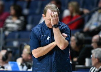 Ole Miss loses on the road to Florida 79-64