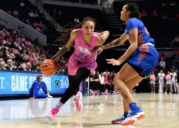 Women’s basketball gets first back-to-back 20-win season in nearly 30 years