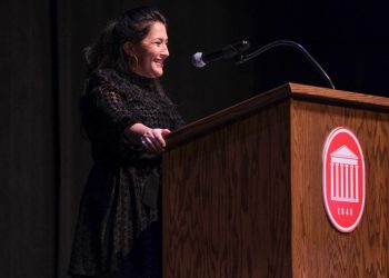 Poetry is not dead: U.S. Poet Laureate Ada Limón gives lecture, poetry reading on campus