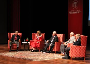 Governors and senators share crisis management knowledge
