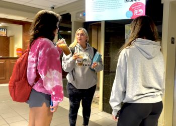 ASB Housing Committee surveys students