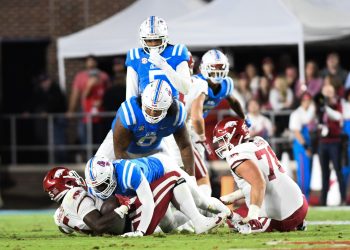 Ole Miss ​r​allies late to secure ​ugly ​win over ​the ​Razorbacks