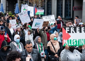 Protestors pack the Square for Palestine