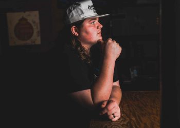 Kolby Cooper amps up electric sound at The Lyric