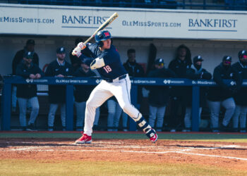 Ole Miss Baseball sweeps Eastern Kentucky in opening weekend