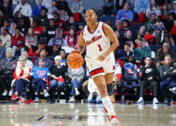 Lady Rebels advance to Sweet 16, beat Baylor 69-63