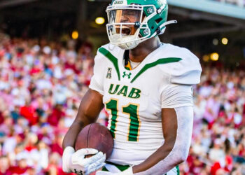 The price of perfection: How NIL is shaping the mental health of student athletes