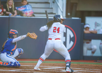 Rebel softball avoids sweep against No. 8 Florida