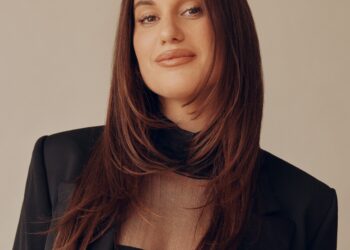 Hannah Berner brings free laughs to the Ford Center 