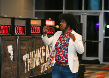 Students ‘ThinkFast’ at SAA Trivia Night