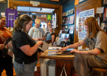 Sabrina Carpenter fans unite for new album listening party at End of All Music