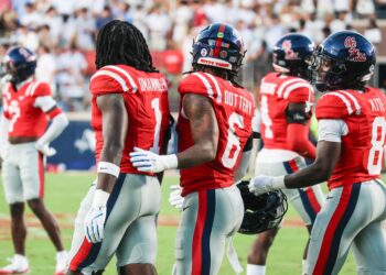 Ole Miss Football finds footing after sluggish start, beats Kentucky 30-23