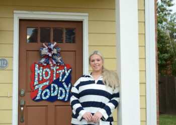 How do graduate students find housing in Oxford?