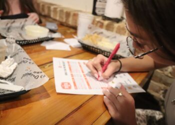 Oxford’s local trivias put students’ knowledge to the test