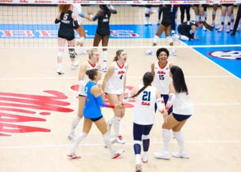 Ole Miss Volleyball finishes regular season, drops two of last three