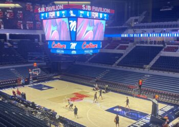 Behind the broadcast: Jimmy Dickerson and David Dillard pull back the curtain on Ole Miss productions