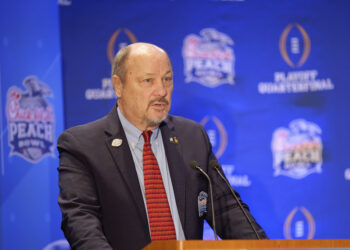 Peach Bowl CEO talks playoff system, bowl games