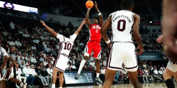 Ole Miss Men’s Basketball inches past Mississippi State for third straight win