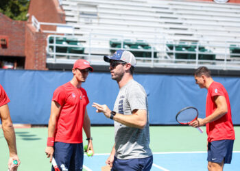 Ole Miss Men’s Tennis coach aces early season, scores fan engagement