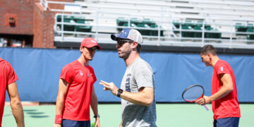 Ole Miss Men’s Tennis coach aces early season, scores fan engagement