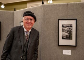 Journalism professor emphasizes importance of place in new photography exhibit