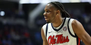 Ole Miss Men’s Basketball losing streak continues against Tennessee and Texas