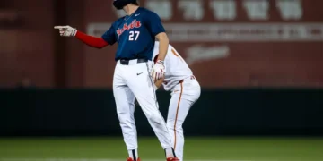 Rebel Baseball drops SEC opening series to Texas