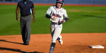 Ole Miss Softball finishes 4-0 in weekend tournament